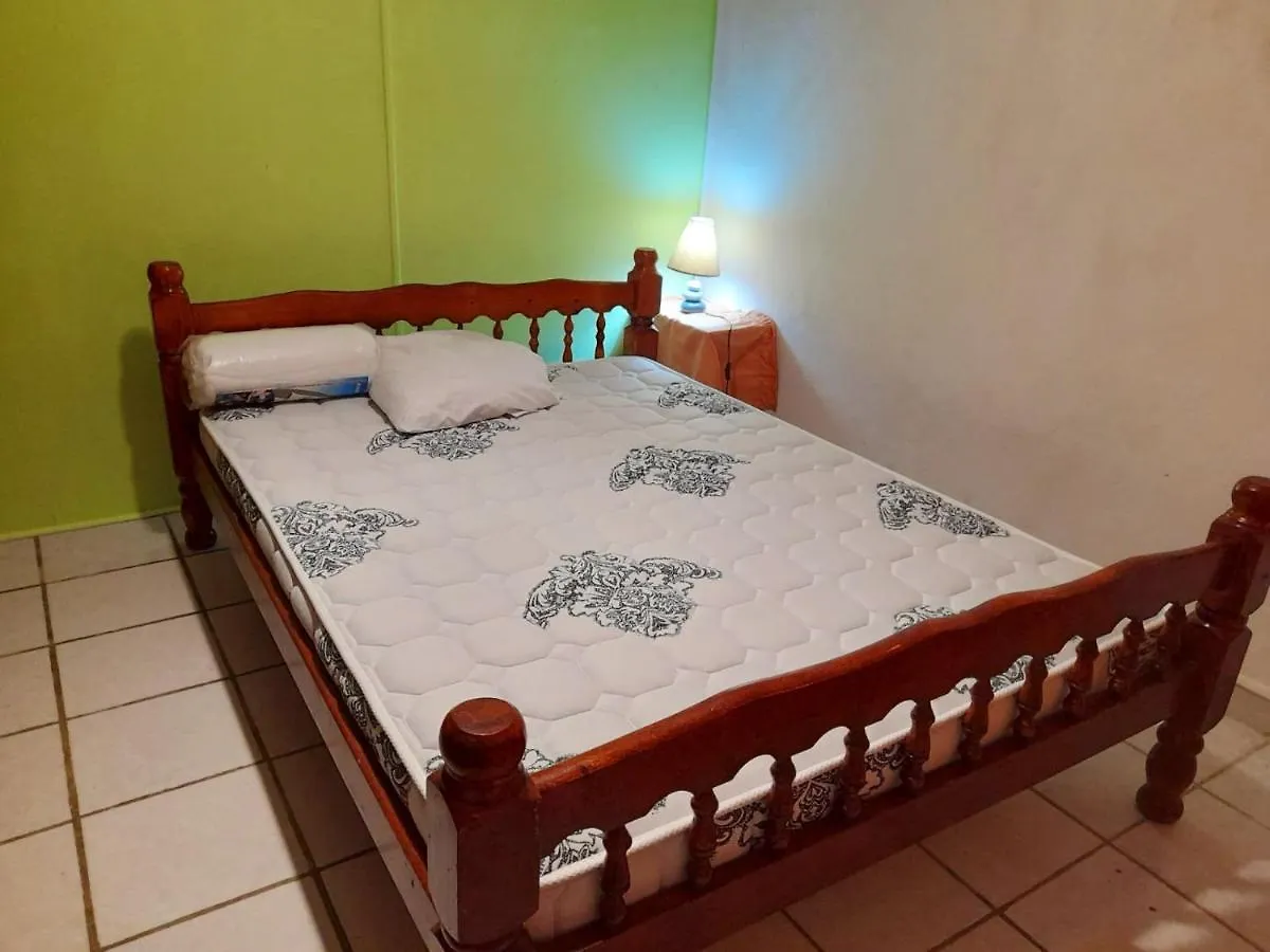 דירות Charmant Studio A Capesterre De Marie Galante