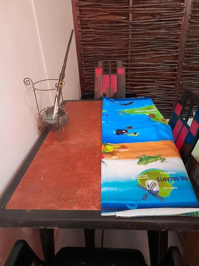 דירות Charmant Studio A Capesterre De Marie Galante 0*,